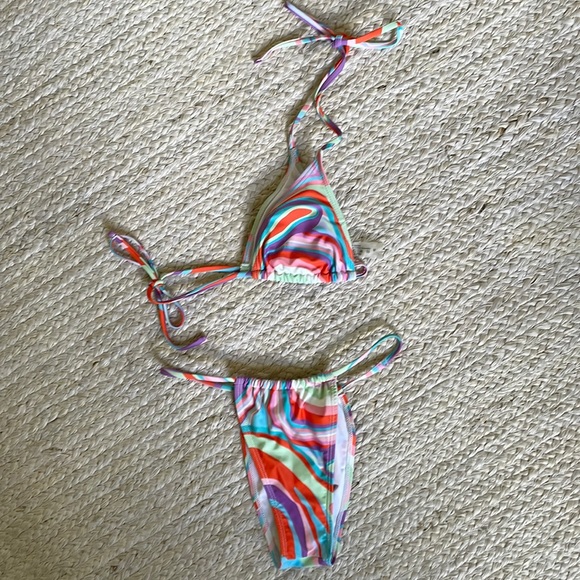 Cute Shein Swimsuit! - Picture 1 of 4